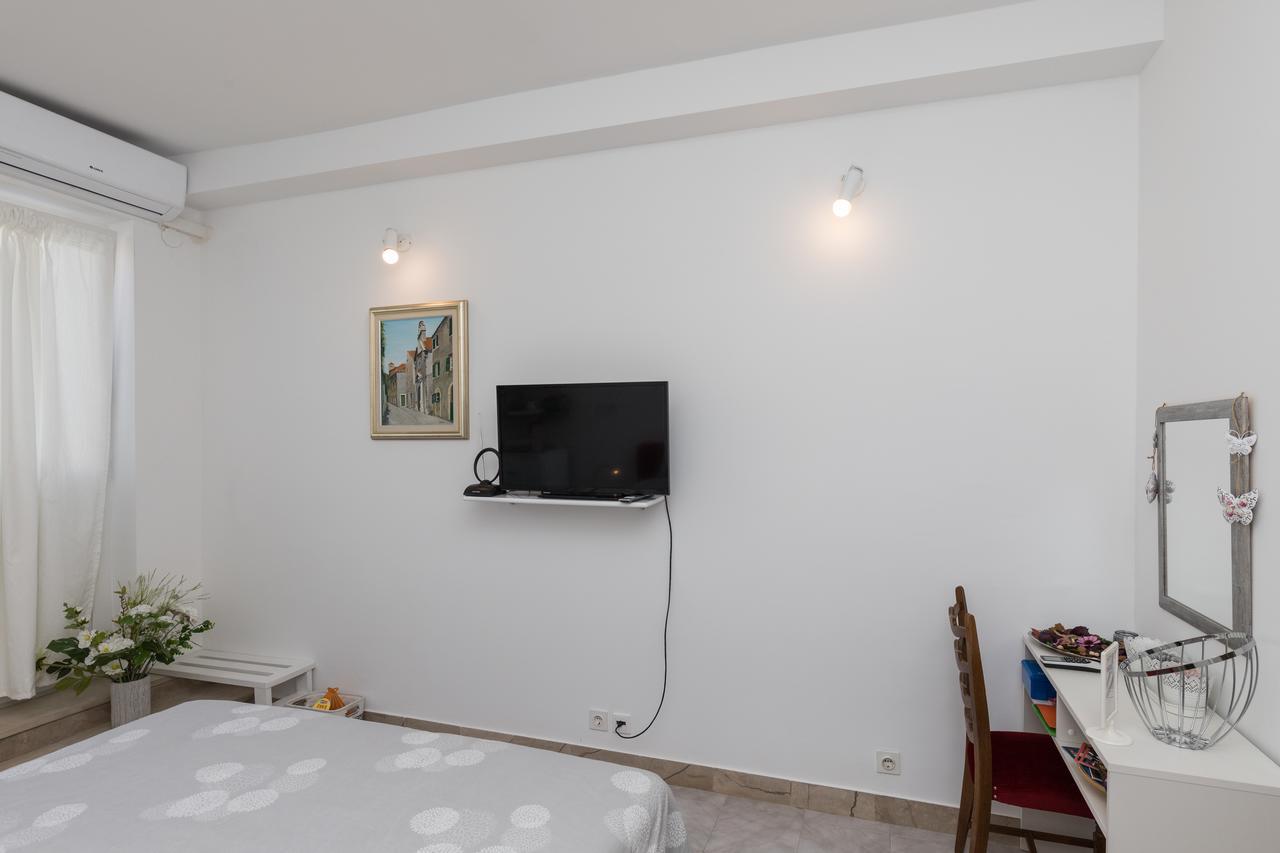 Apartment & Rooms Primi With Free Parking Dubrovnik Exterior photo